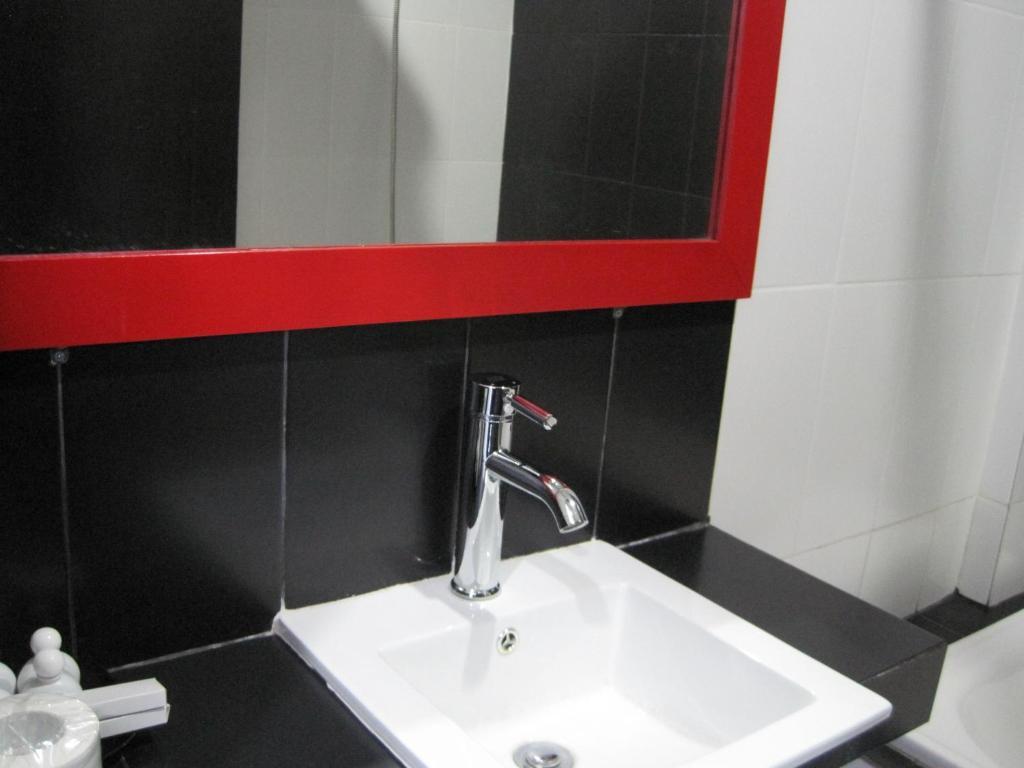 Budhi Hotel Kuta  Room photo