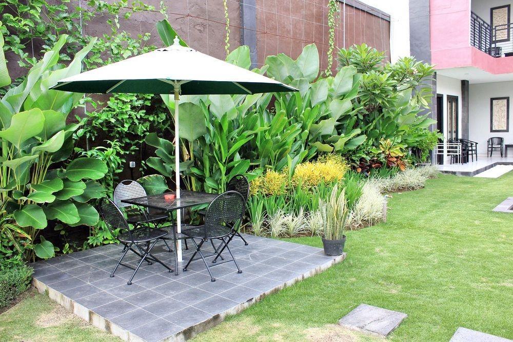 Budhi Hotel Kuta  Exterior photo