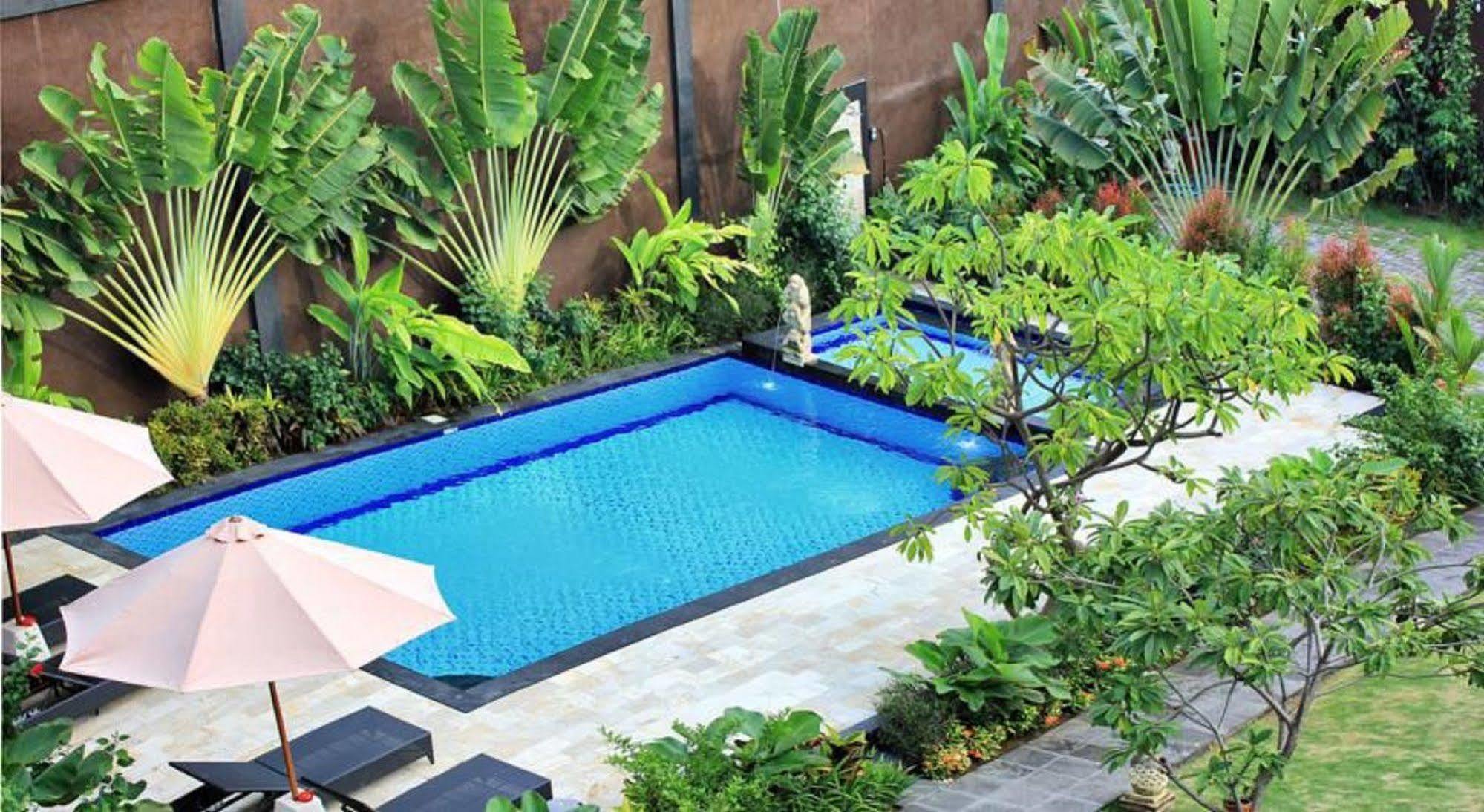 Budhi Hotel Kuta  Exterior photo